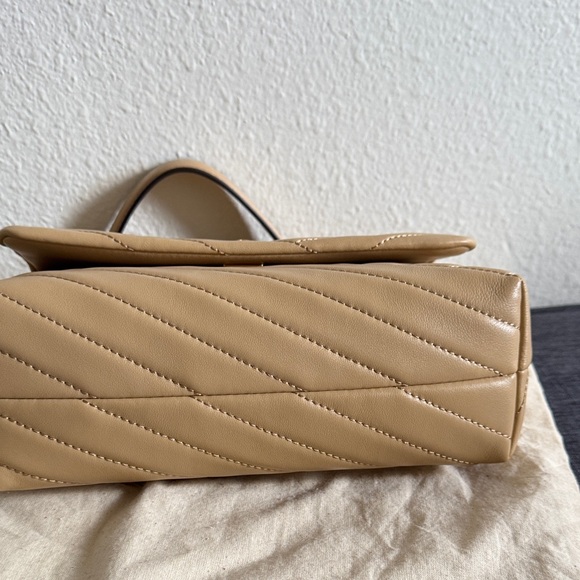 Tory Burch Gold Quilted Shoulder Bag - Picture 7 of 7